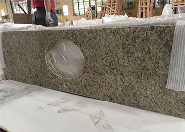 China Nieuwe Venetiaanse Gouden Countertops van de Graniet Prefabsteen maken Type waterdicht leverancier